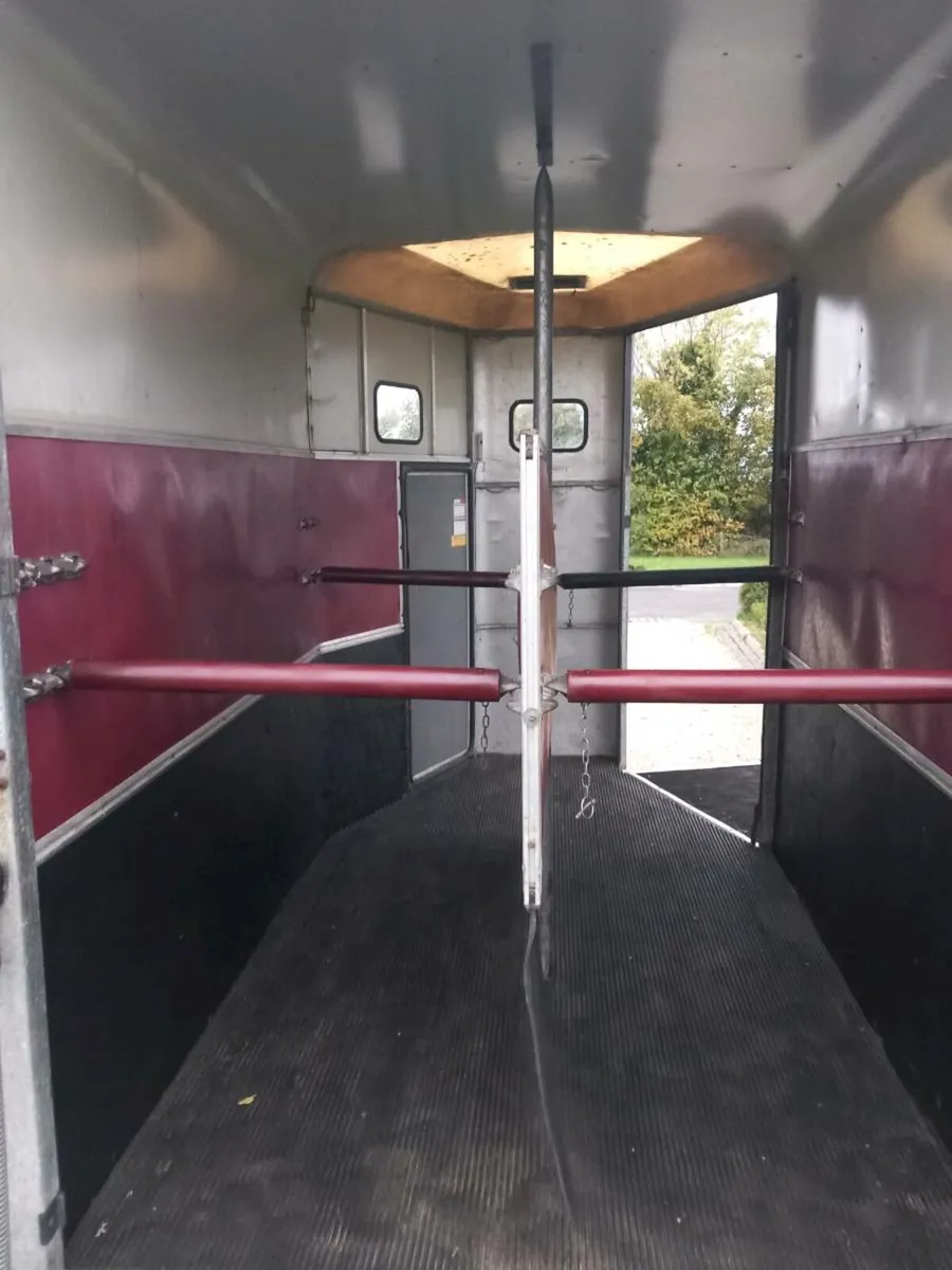 Ifor Williams 510 horsebox - Image 4