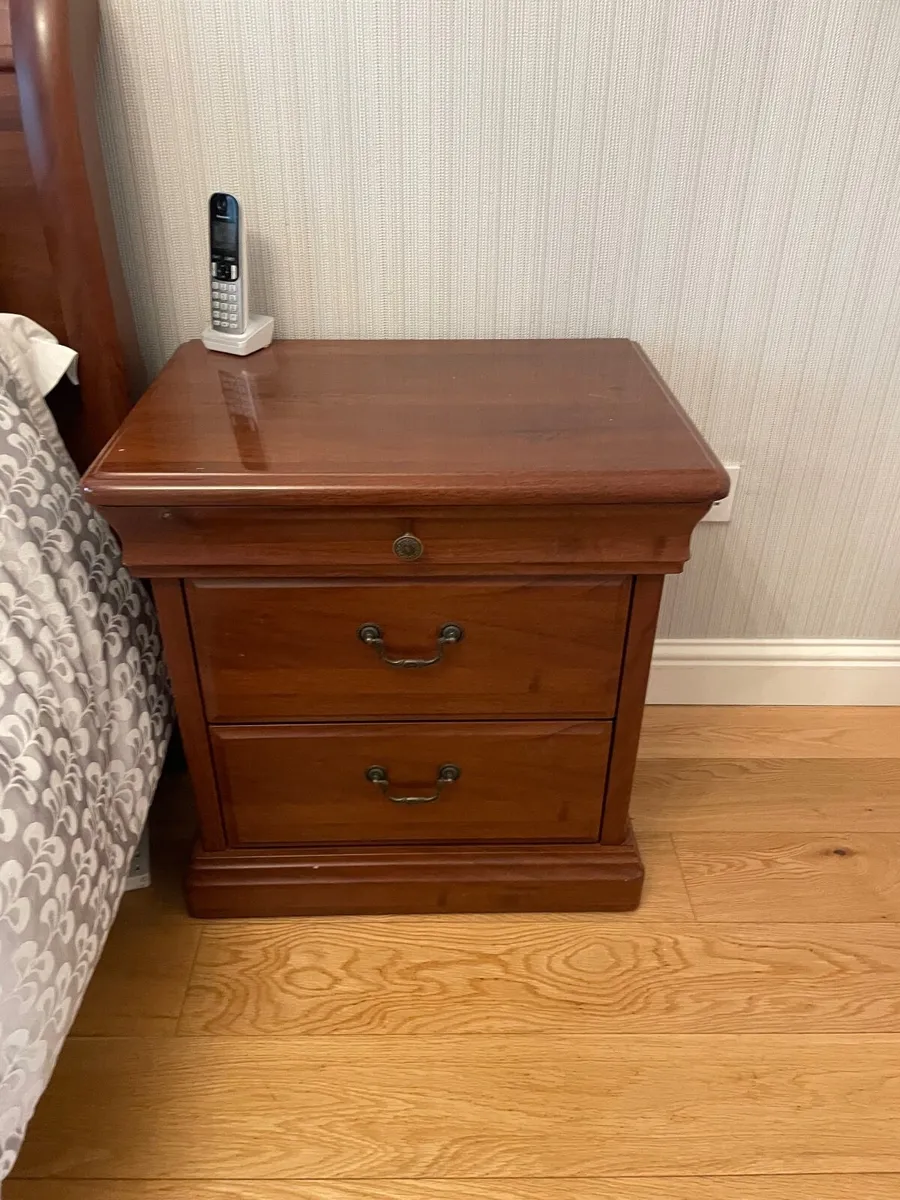 Sleigh Bed - Image 2