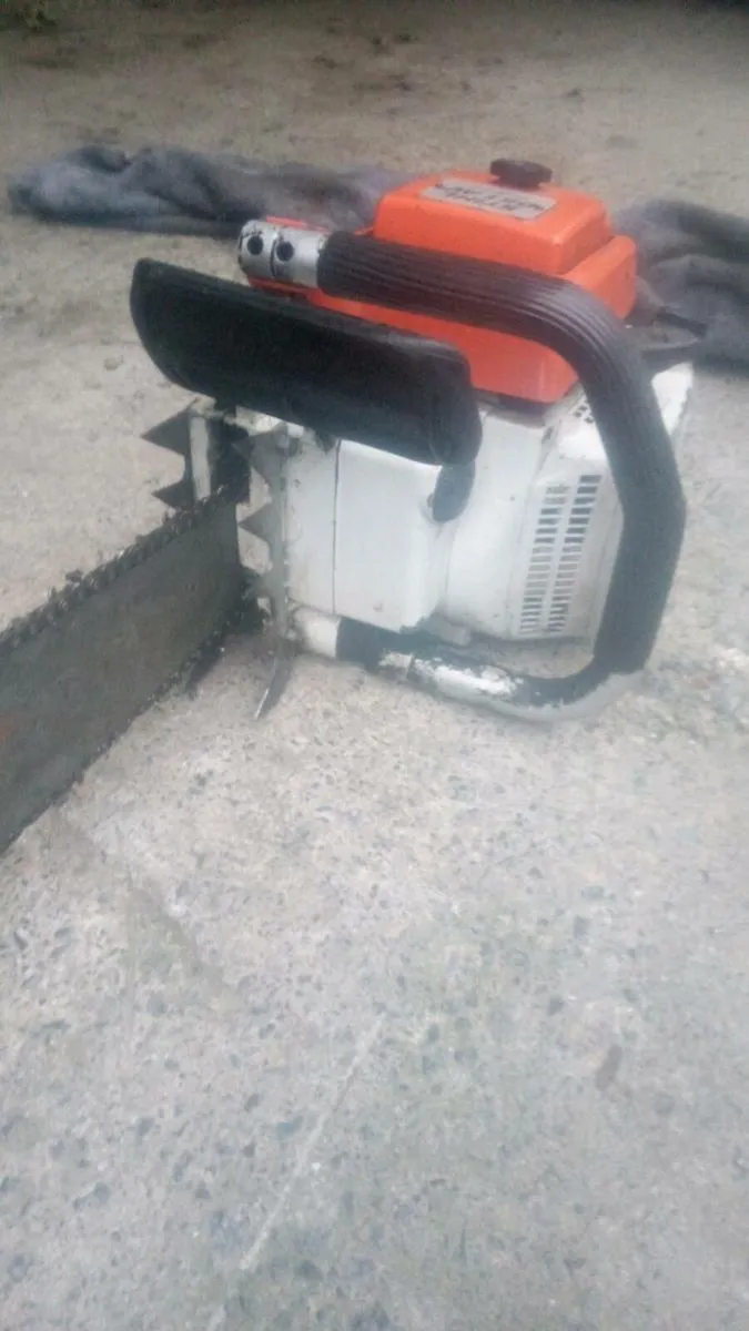 Chainsaw - Image 3