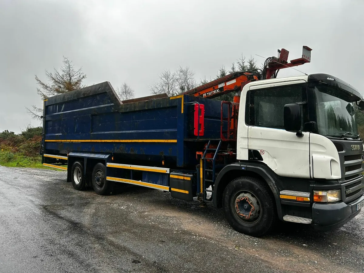 07 Scania 310.     Terex. Sit on crane 🛻 - Image 1