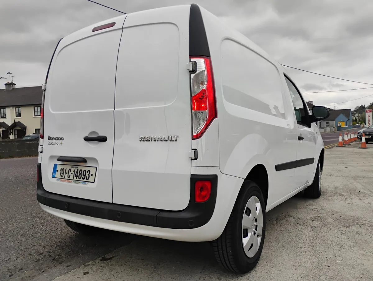 LOW MILEAGE MINT CONDITION - Image 2
