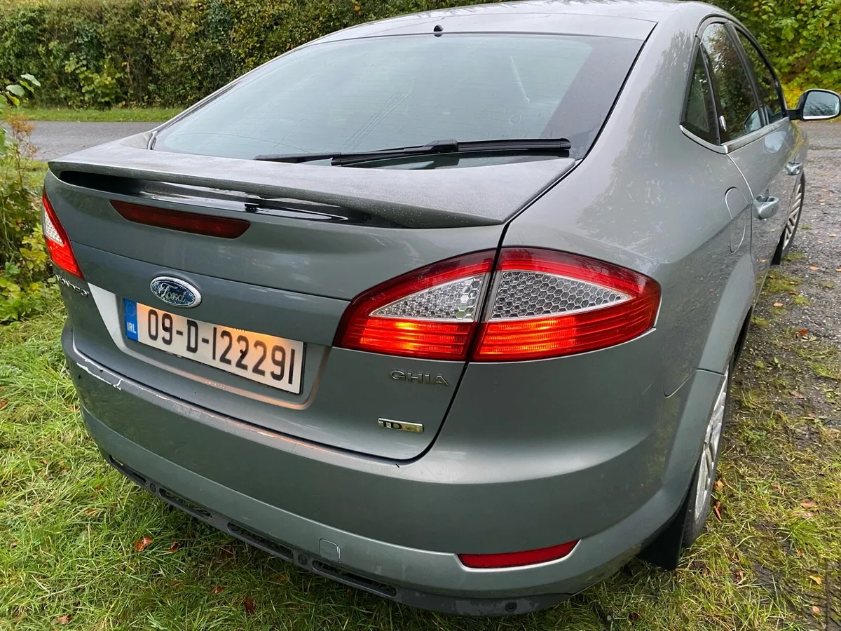 Ford mondeo - Image 2