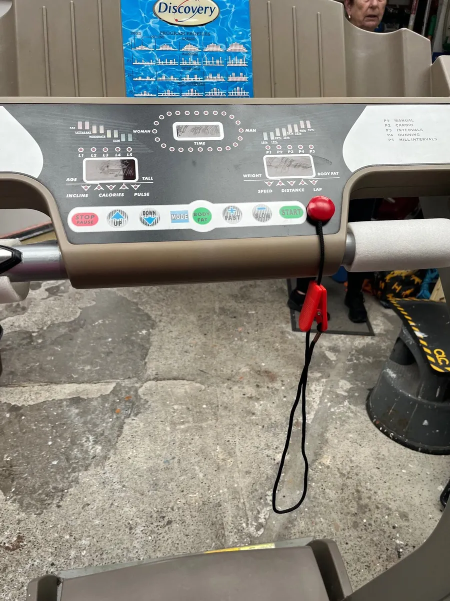 Treadmill - Image 4
