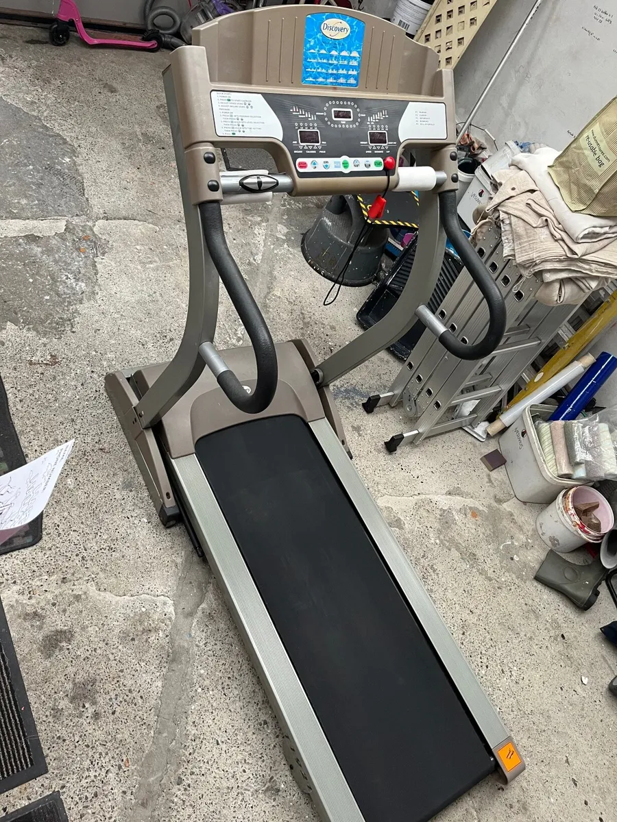 Treadmill - Image 1