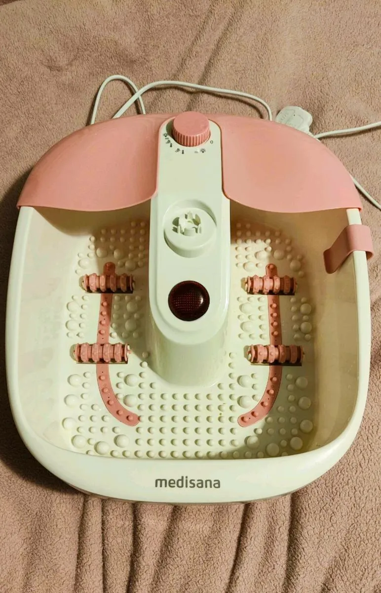 🩷 Medisana Foot Spa – Relaxing Foot Bath with Mas - Image 1