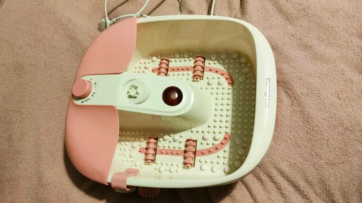 🩷 Medisana Foot Spa – Relaxing Foot Bath with Mas - Image 2