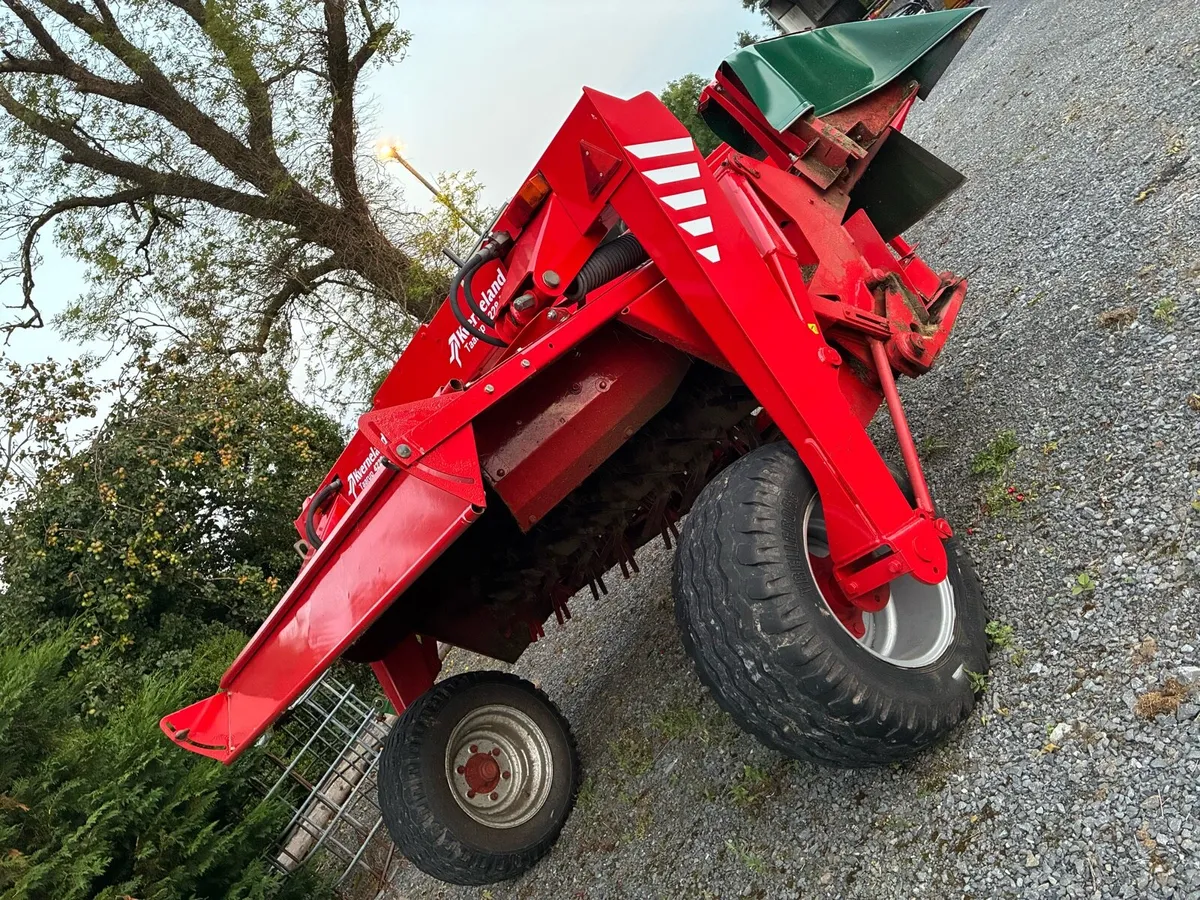 Kverneland Mower - Image 4