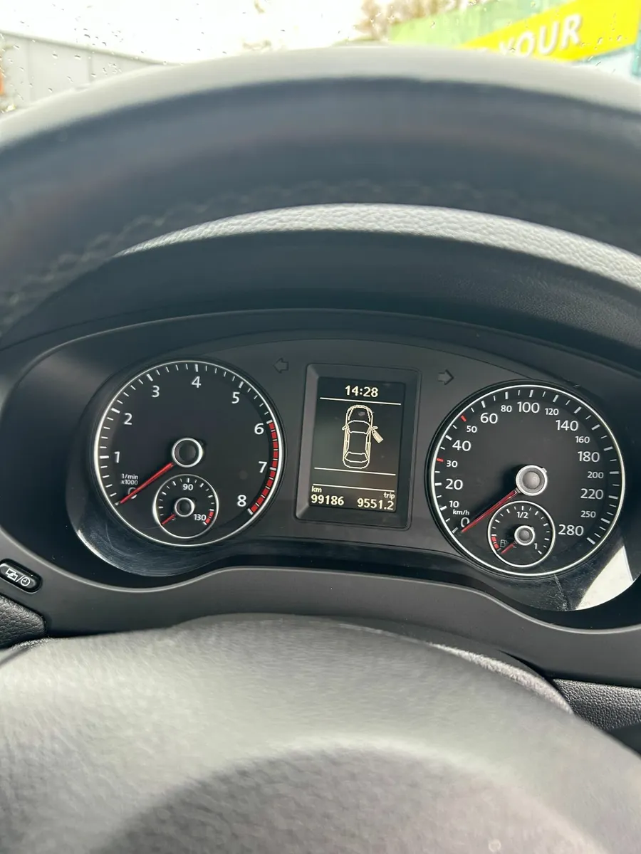 Volkswagen Jetta 2012 - Image 1