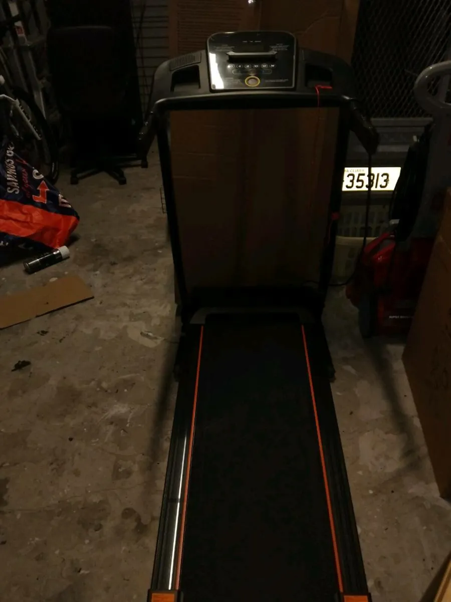 Treadmill - Image 2