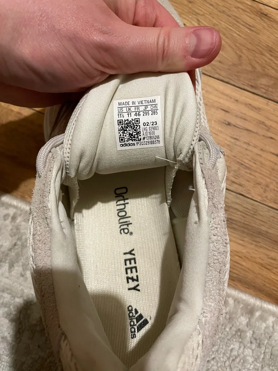 Adidas Yeezy 500 - Image 2