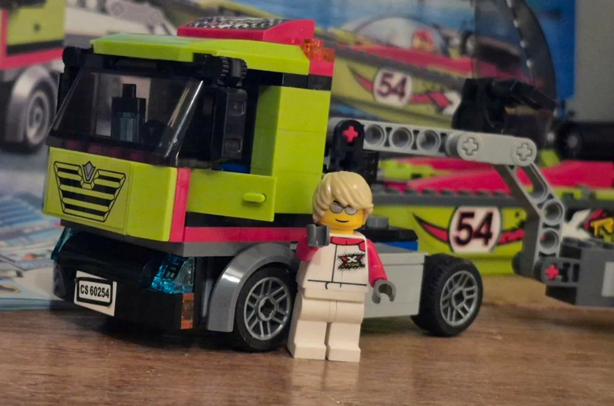 Lego speed boat and transport - Image 2