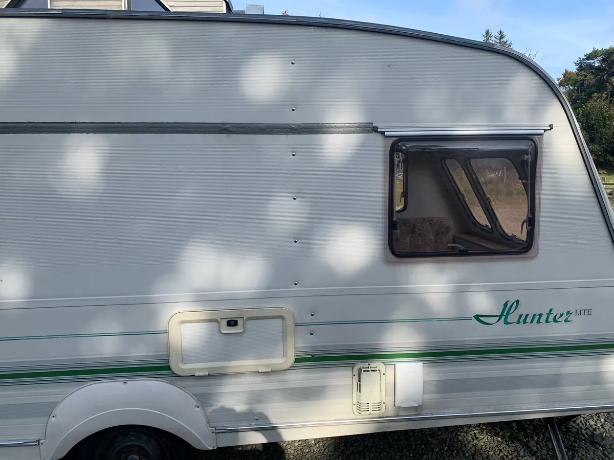Bailey hunter lite 5 berth caravan( read all add) - Image 3