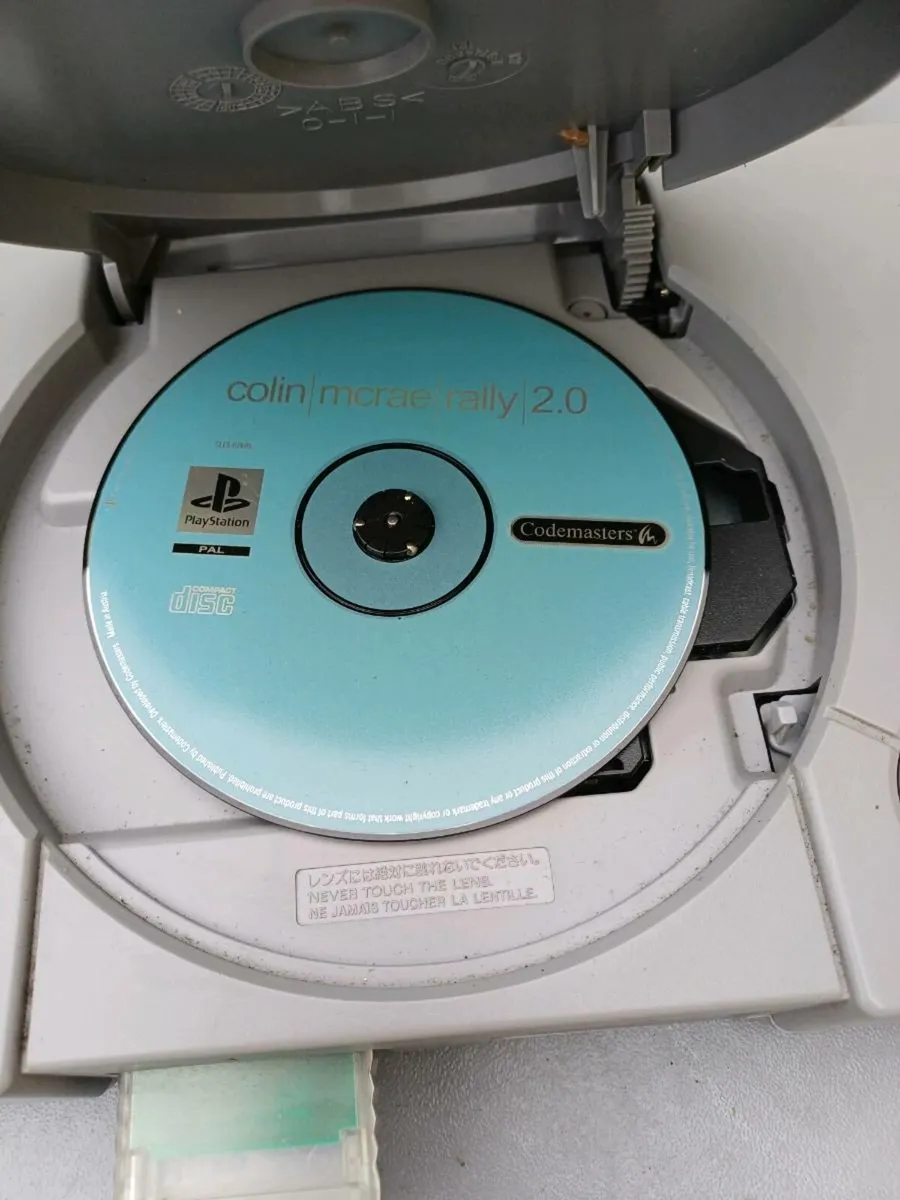 Vintage Sony PlayStation 1 - Image 3