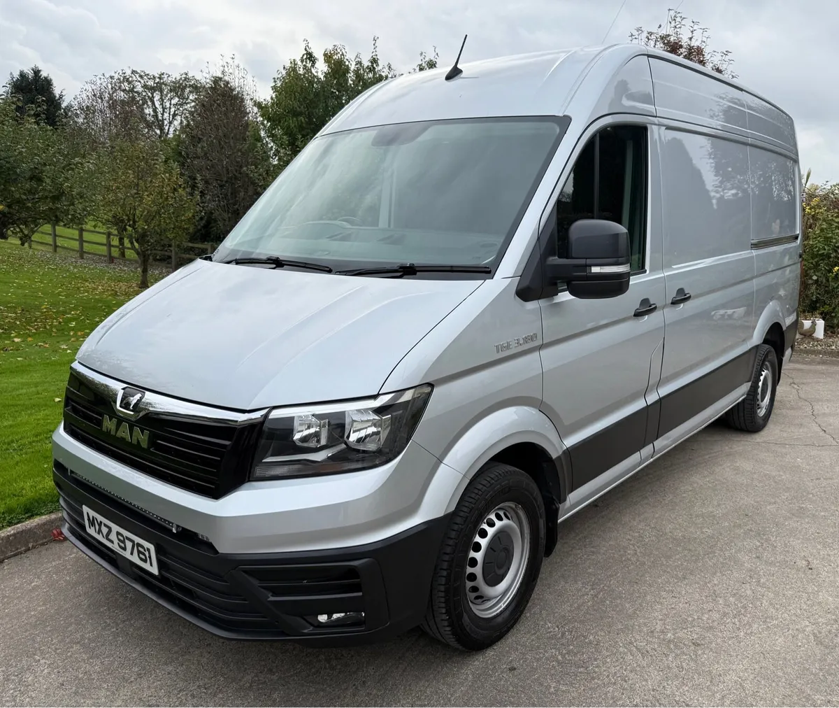 2019 MAN TGE 180 BiTurbo RWD High Roof Van MWB 6sp - Image 1