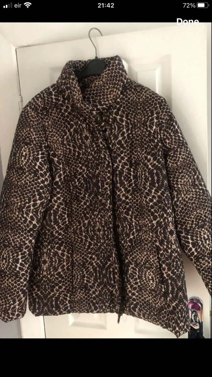 Ladies stunning coat size 20 €15 - Image 4