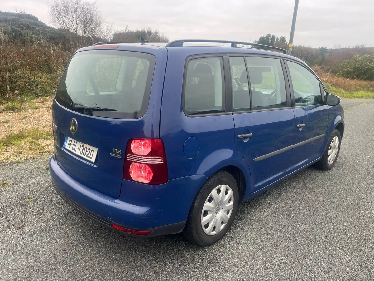 2010 Volkswagen touran - Image 3