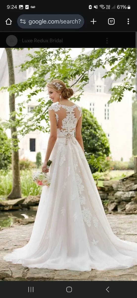 Wedding dress - Image 3