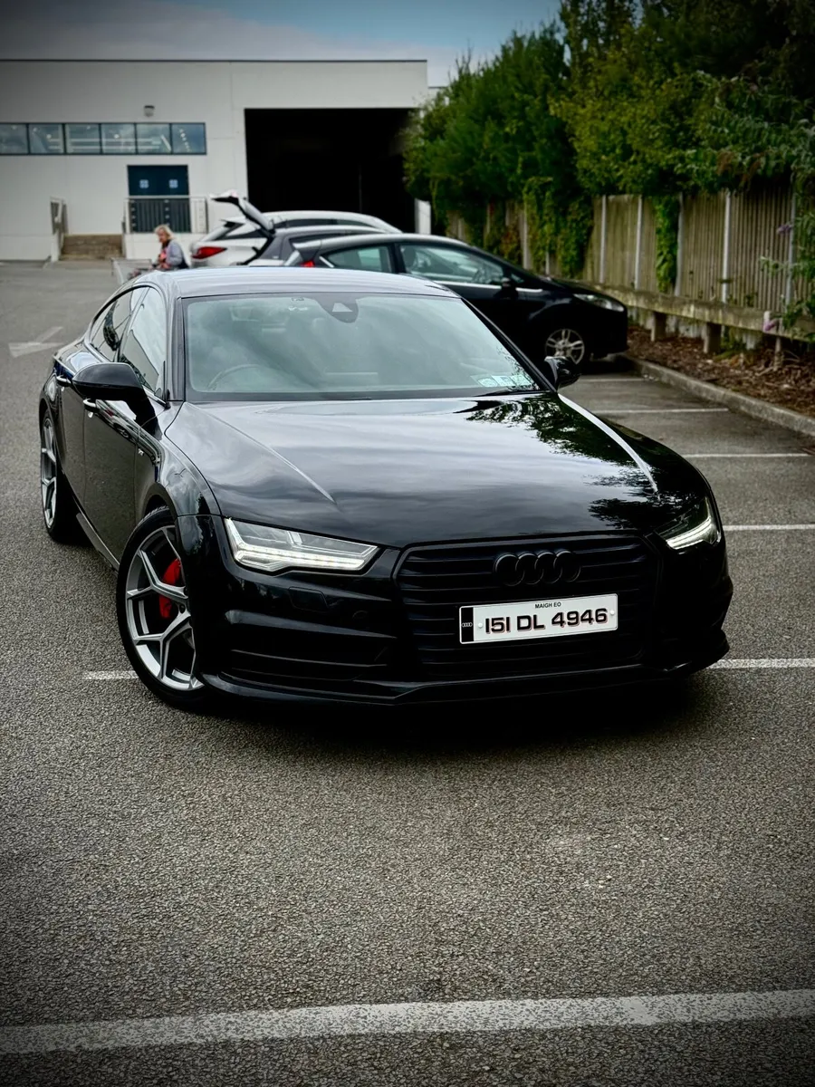 Audi A7 2015 S-line 280hp - Image 1