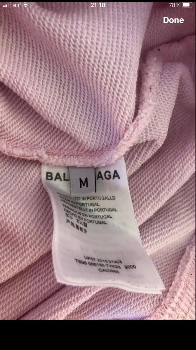 Ladies Balenciaga hoodie size M €20 - Image 3
