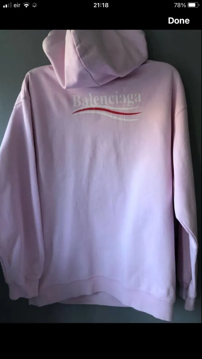 Ladies Balenciaga hoodie size M €20 - Image 4