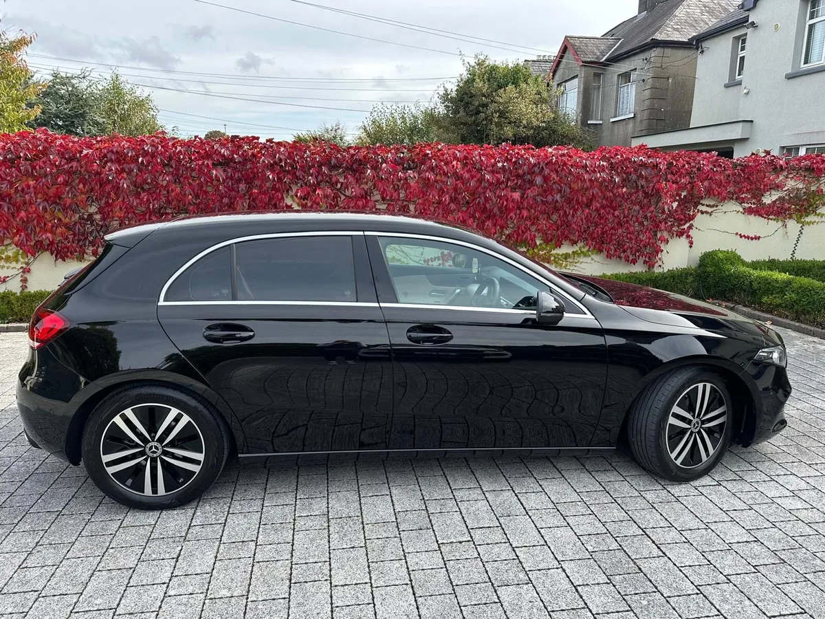 Mercedes-Benz A-Class A180 2022 - Image 4