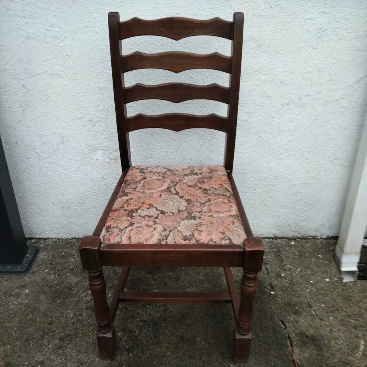 Diningroom chair - Image 2
