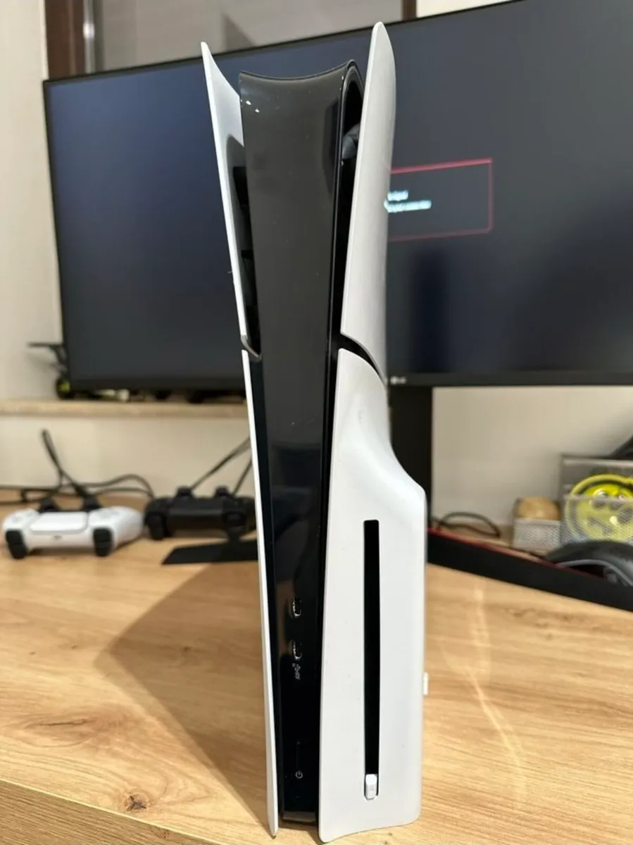 PlayStation 5slim disc - Image 1