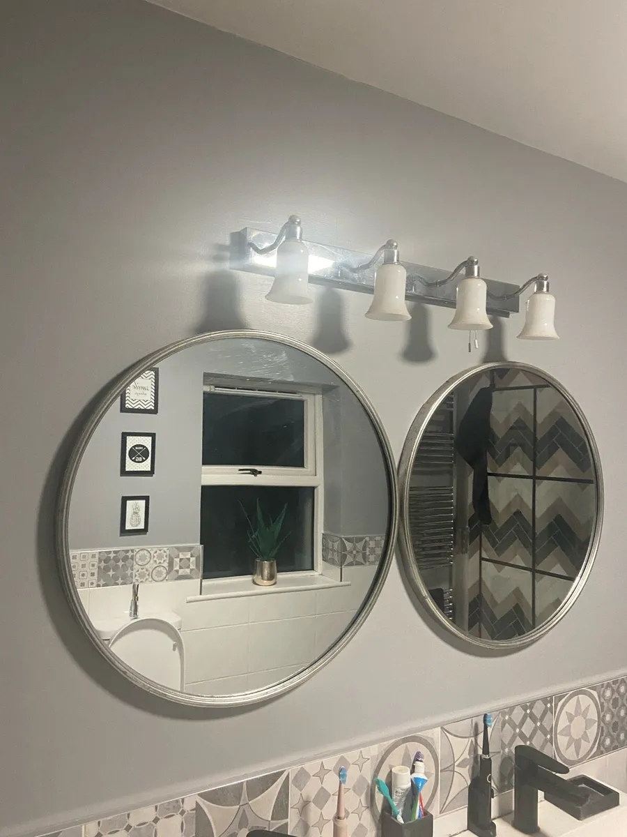 Bathroom ware - Image 4