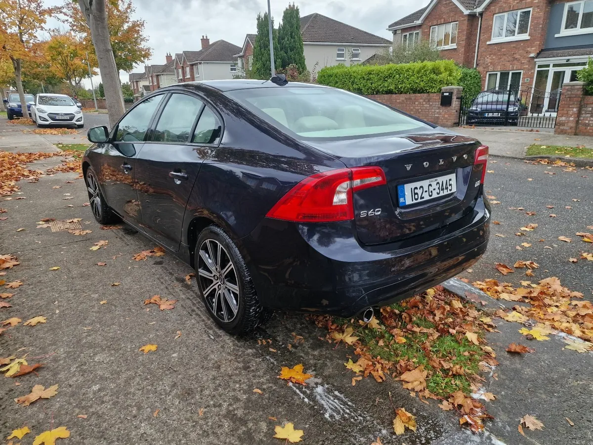 Volvo S60 2016 - Image 4