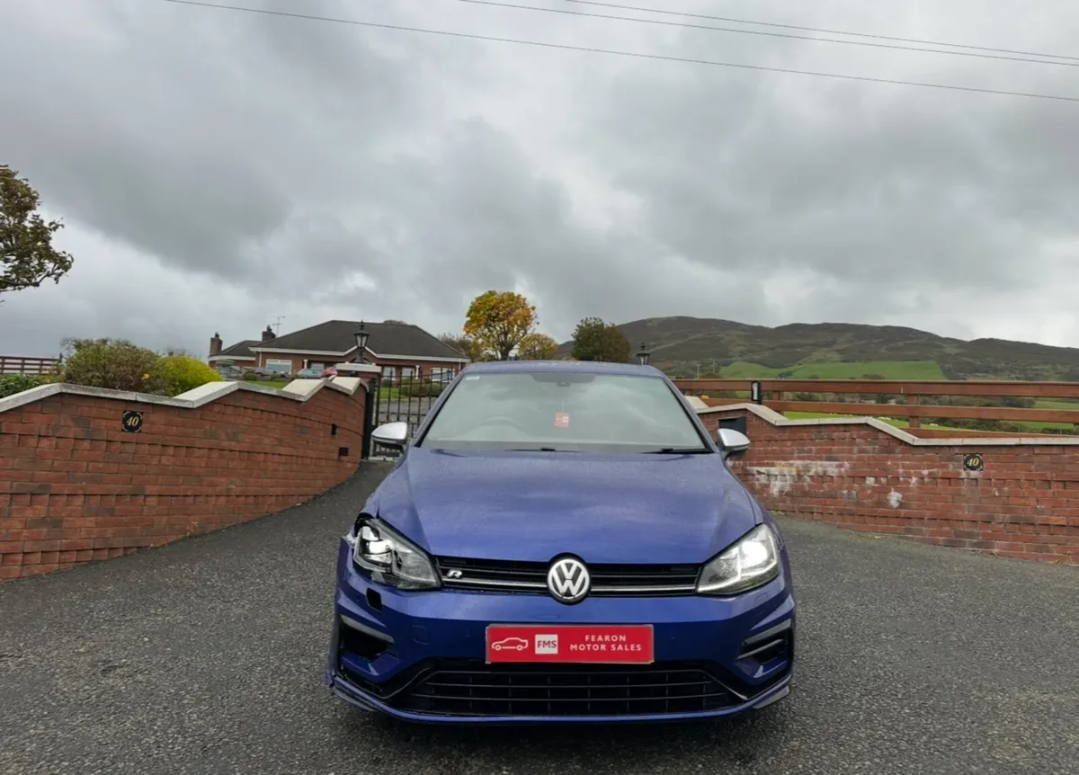 2018 VW Golf R. Category N - Image 2