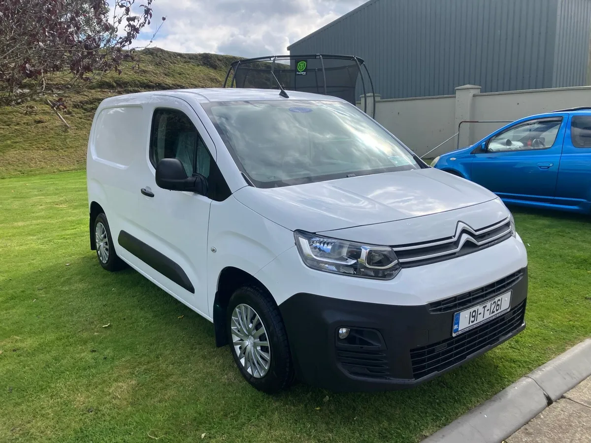 Citroen Berlingo 2019 - Image 2
