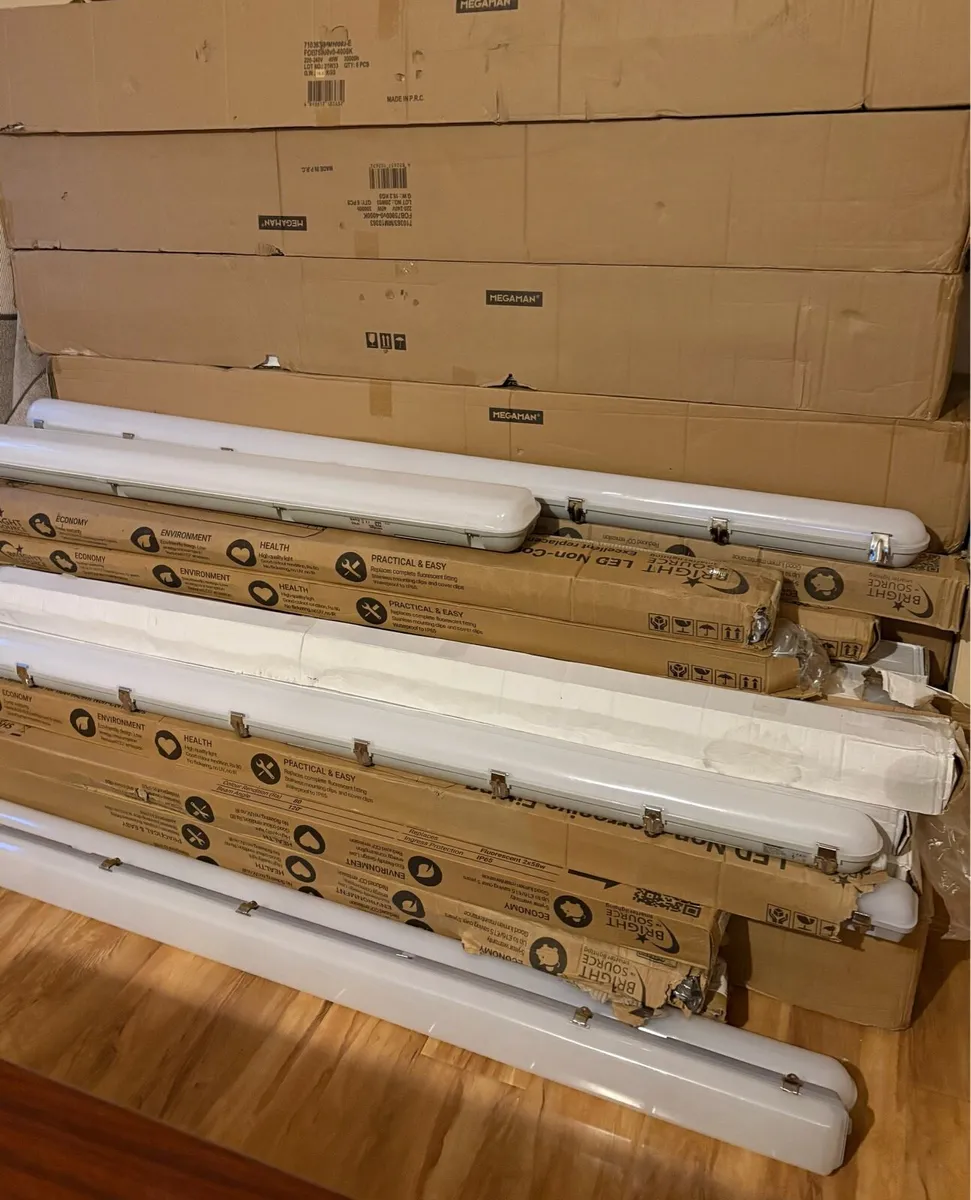 LED lights 6ft - Image 2