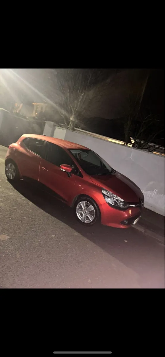 Renault Clio - Image 2
