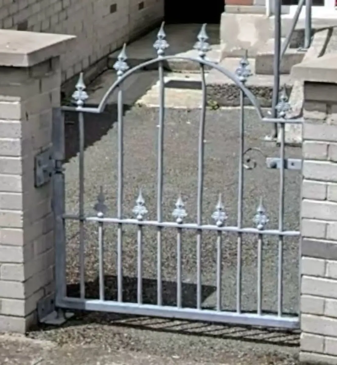 Single and double wrought iron gates and railing - Image 1