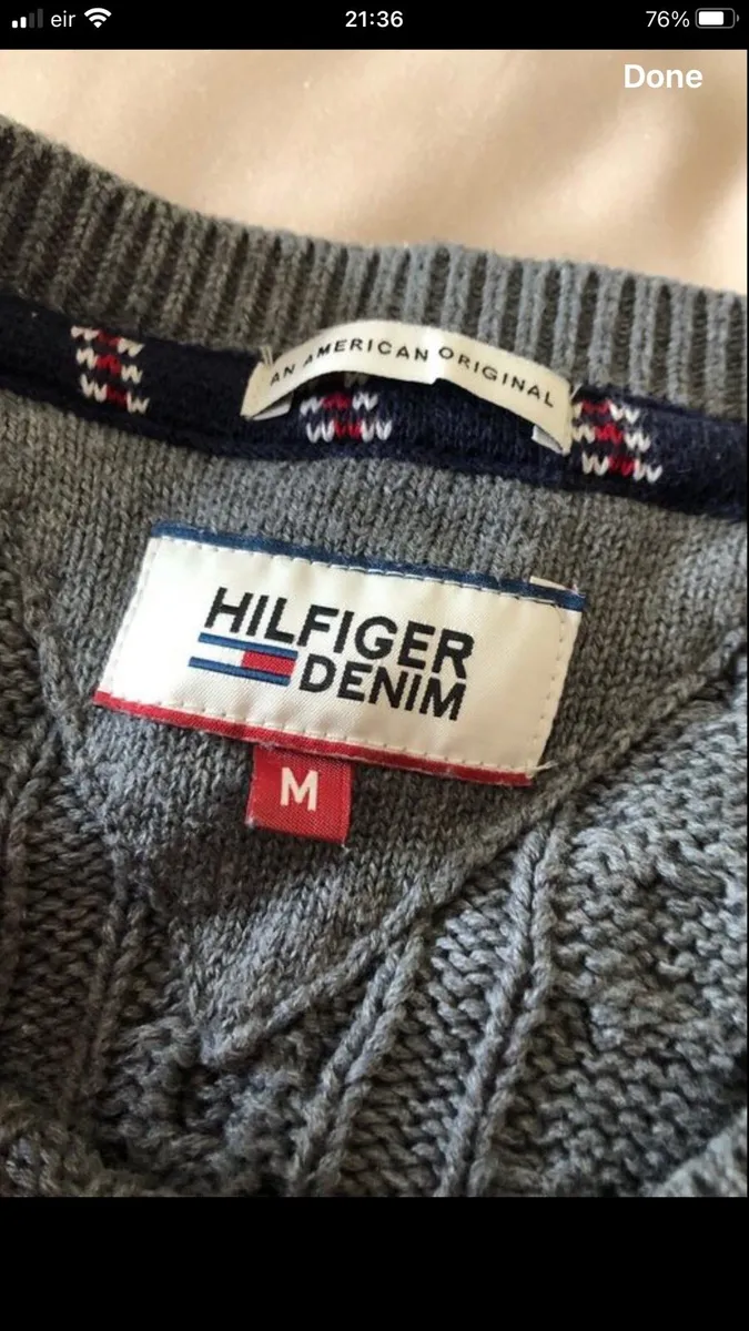 Mens Tommy Hilfiger jumper size M €15 - Image 4