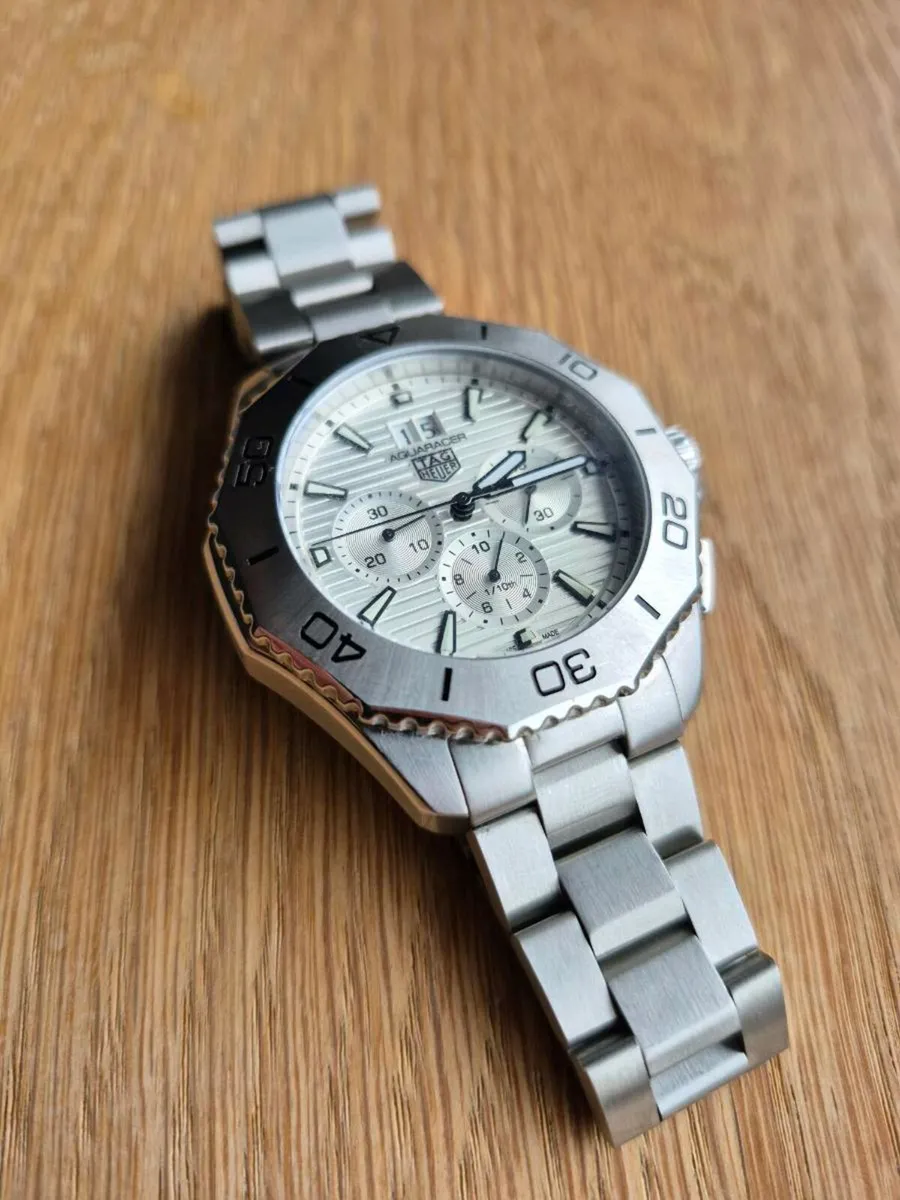Tag Heuer Aquaracer chronograph - Image 1
