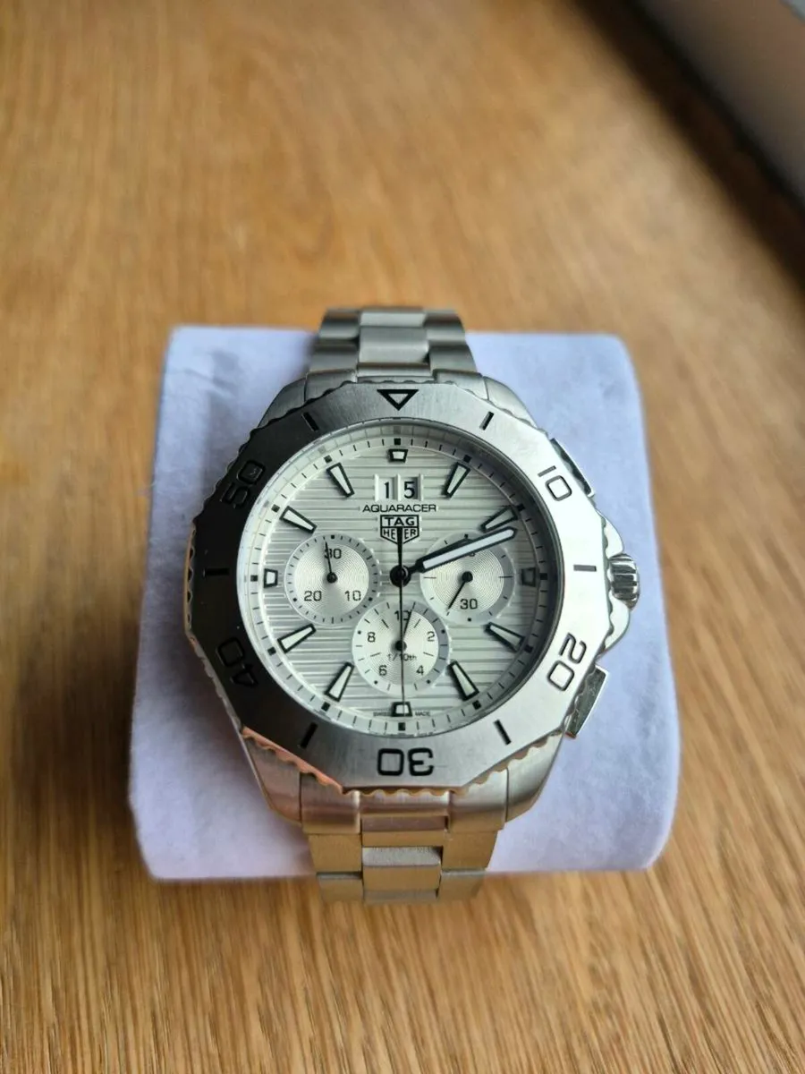 Tag Heuer Aquaracer chronograph - Image 2