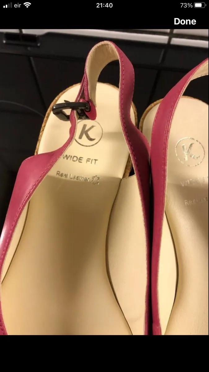 Ladies leather wedge sandals size 5.5 €20 - Image 2