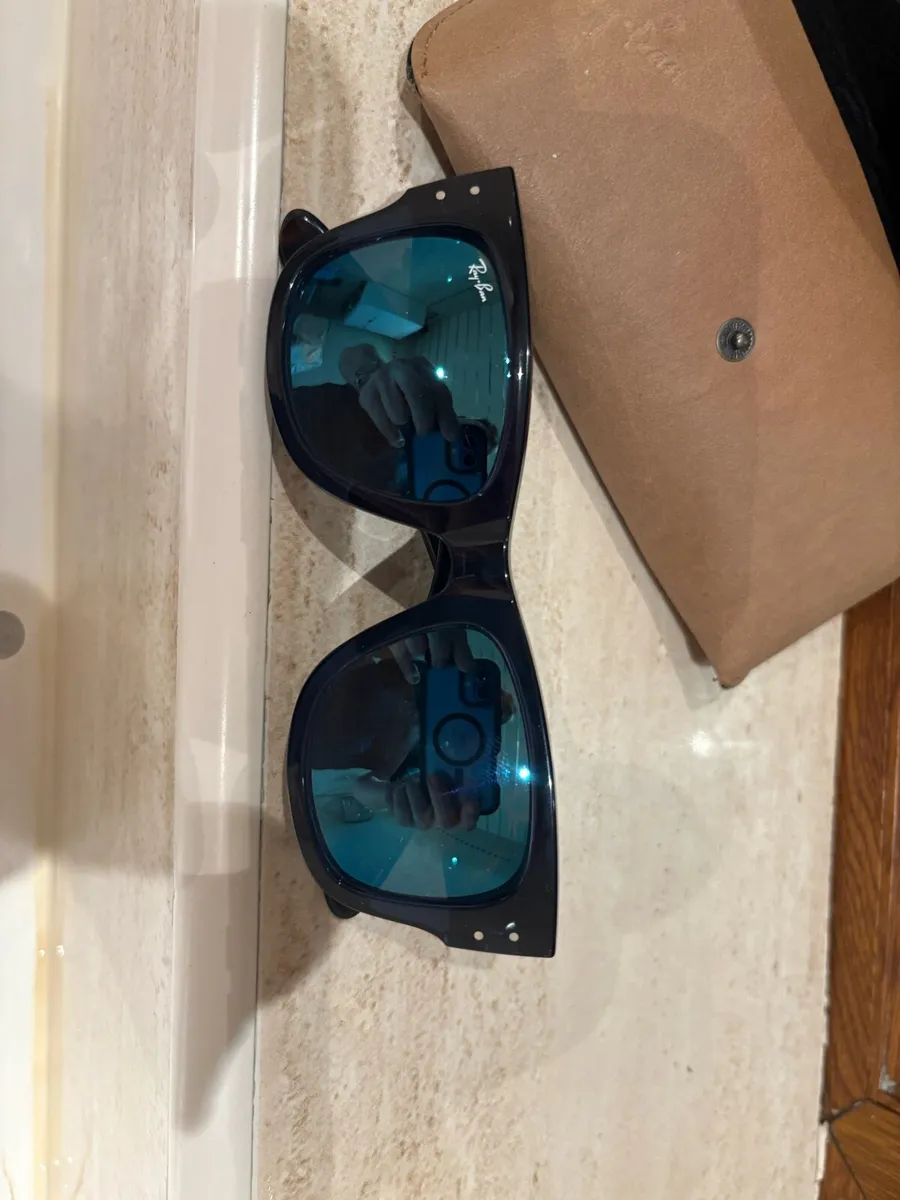 Ray ban glasses - Image 1