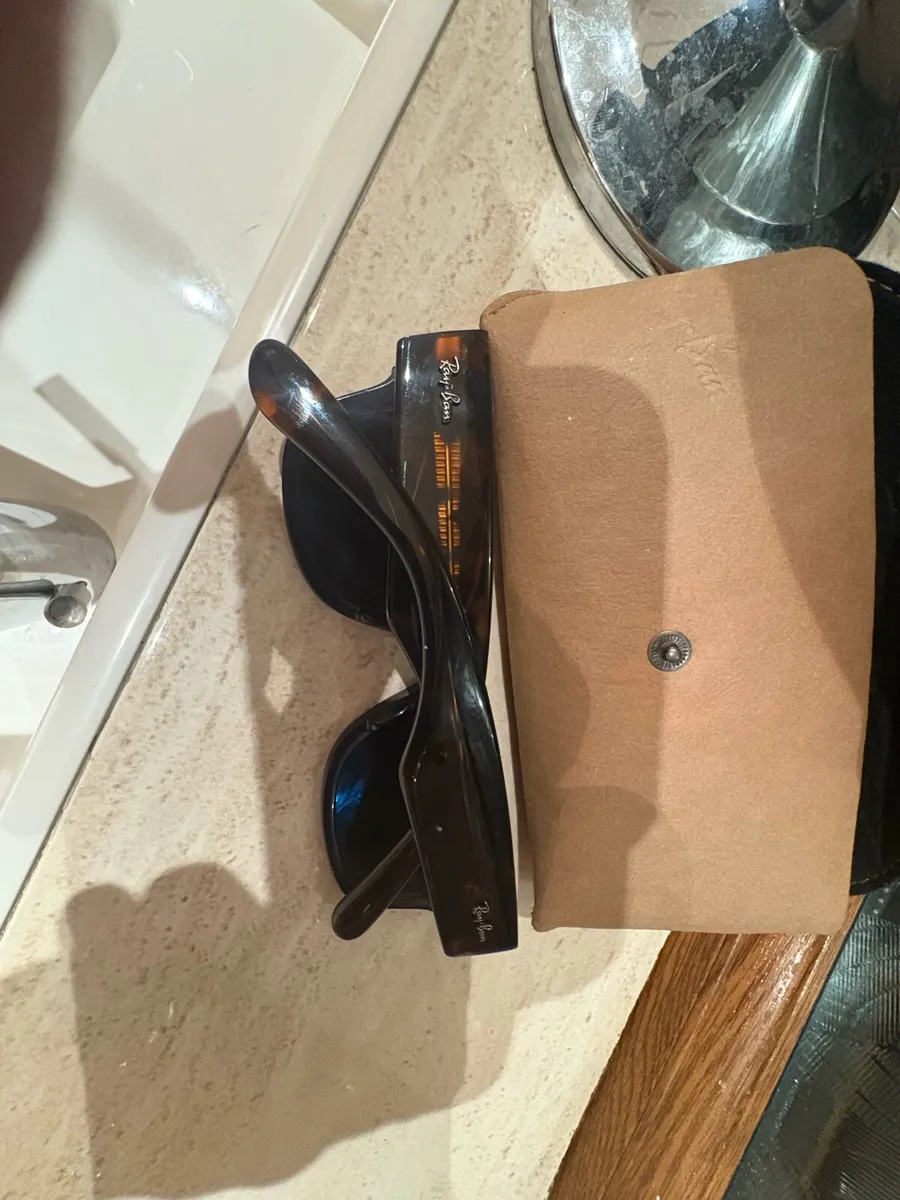 Ray ban glasses - Image 2