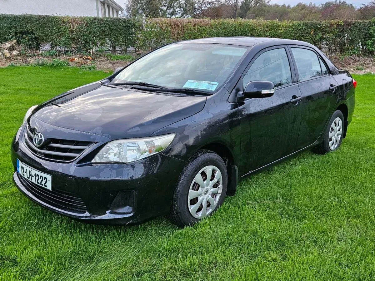 Toyota corolla - Image 4