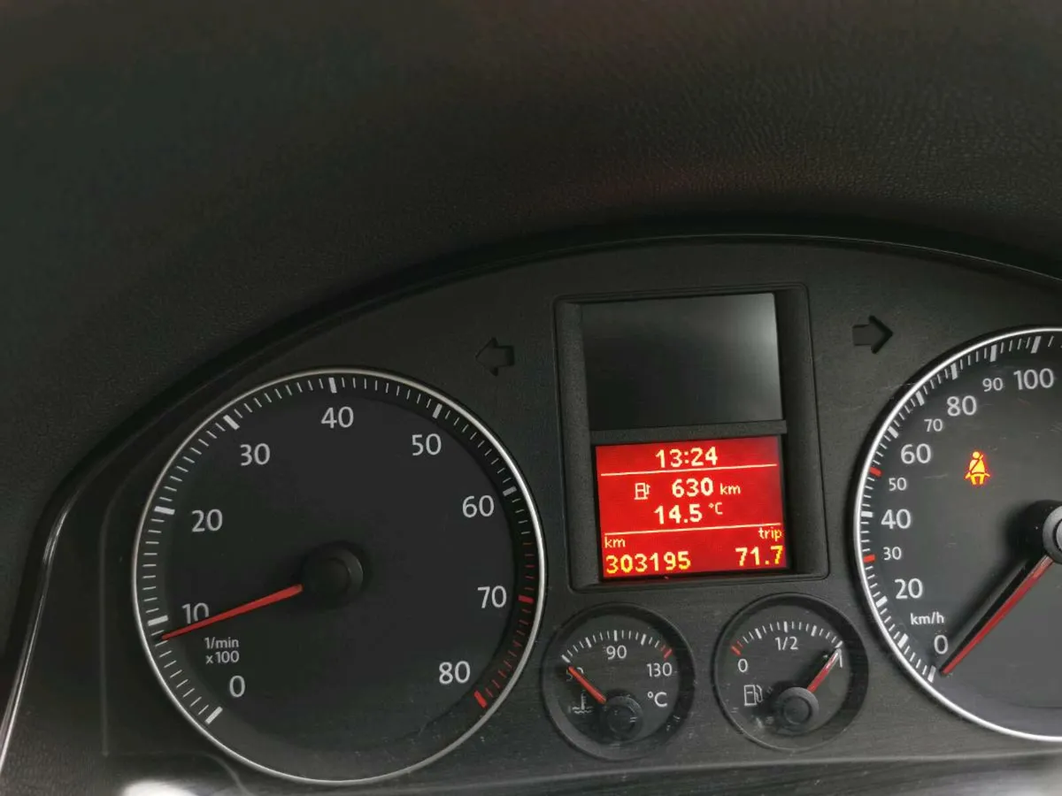 2005 vw Golf - Image 2