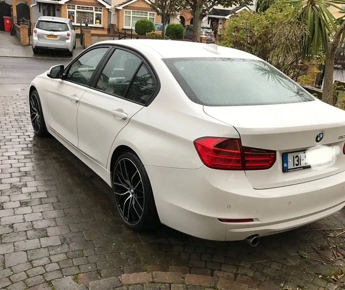 2013 Bmw 3-series - Image 3