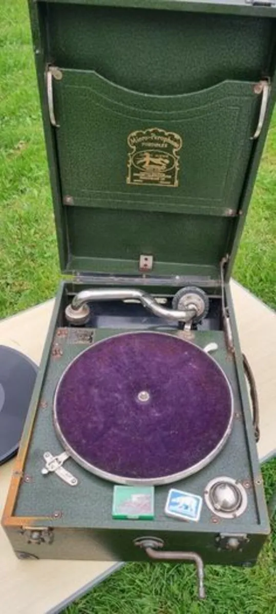 Suitcase Gramophone 78 RPM Brand MICRO PEROPHONE - Image 4