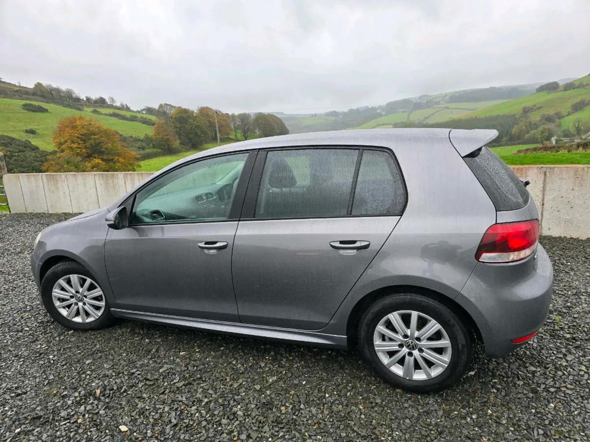 VW GOLF 1.6 TDI DIESEL - Image 4
