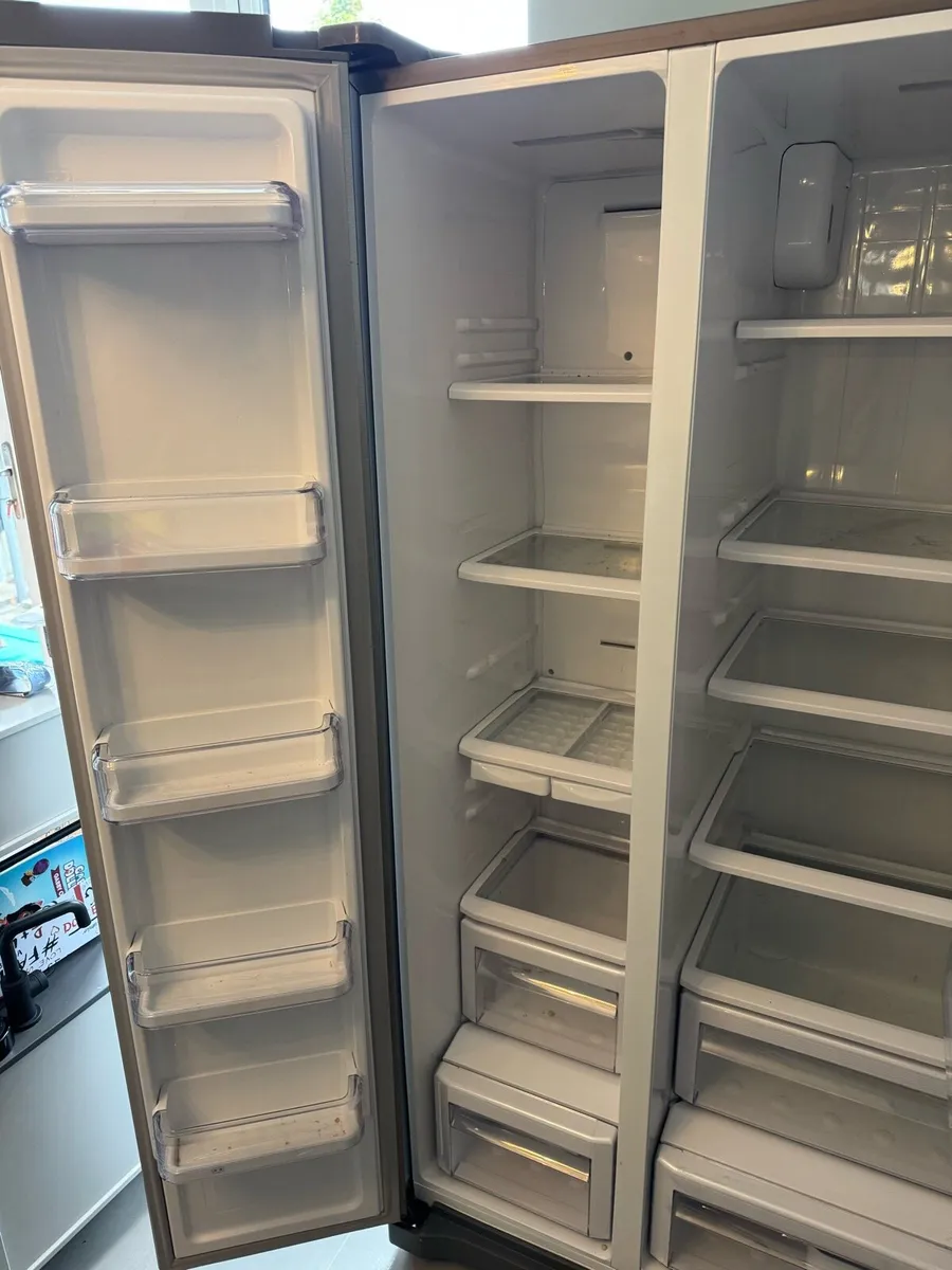 Fridge/ freezer - Image 3