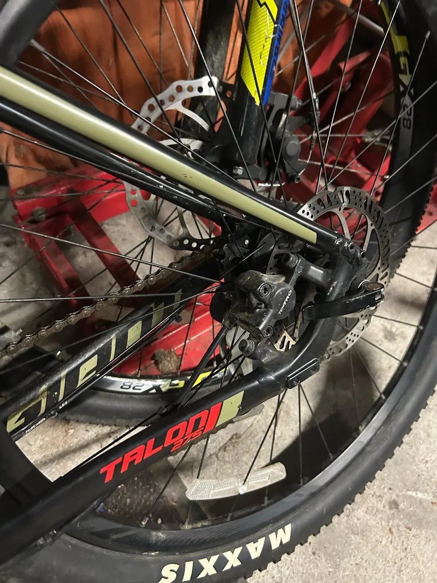 Giant mtb - Image 2