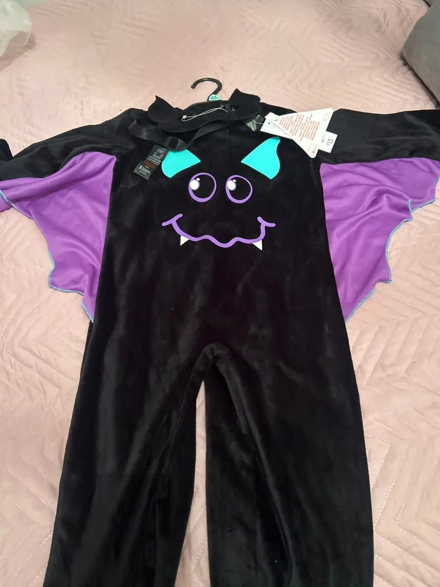 Halloween Costume 3/4 - Image 1