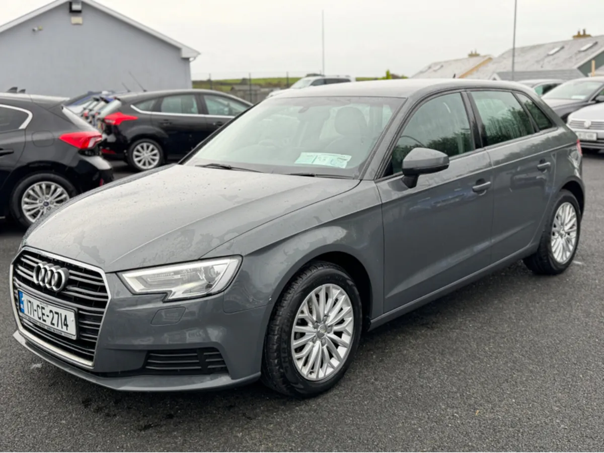 Audi A3 1.6 TDI SE TECHNIK 110PS 5DR - Image 3