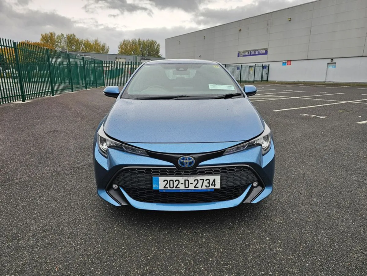 Toyota Corolla LUNA MODEL, HYBRID, LOW MILEAGE, AU - Image 3